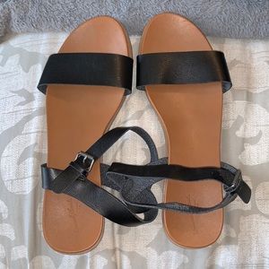 Womens Black Strap Sandals